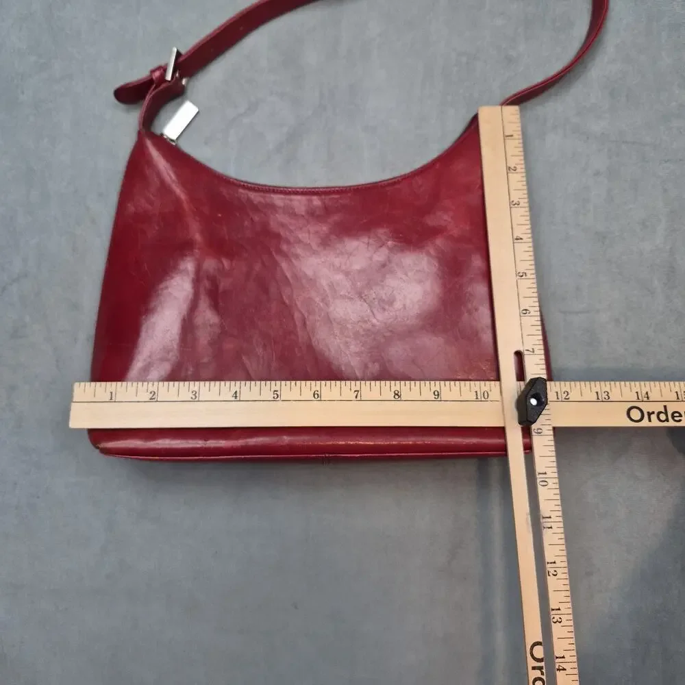 Hobo International Old Money Vintage Minimalist Red Leather Medium Shoulder Bag